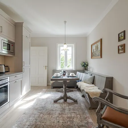 Haus Flora Apartment *