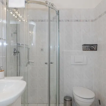 דירה Haus Flora