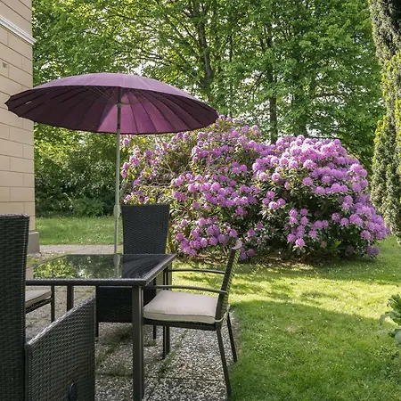 Haus Flora *